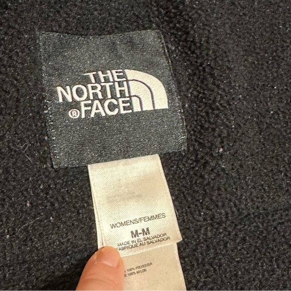 North Face Women's Denali Full Zip Fleece Jacket - MEDIUM - Picture 15 of 17